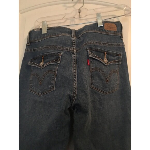 Levi's 515 Women's Size 6 Blue Denim Bermuda Cuffed Jean Shorts with Pockets - Picture 8 of 11